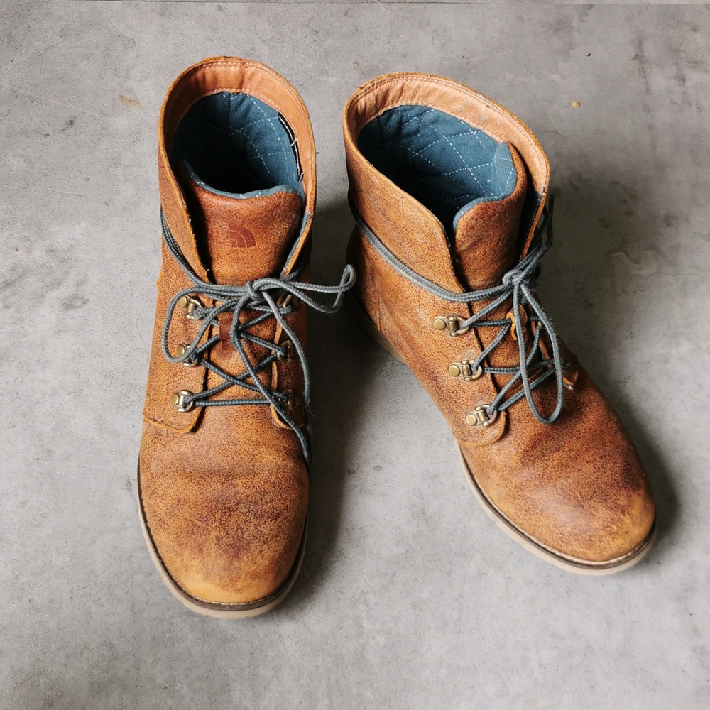 North face boots